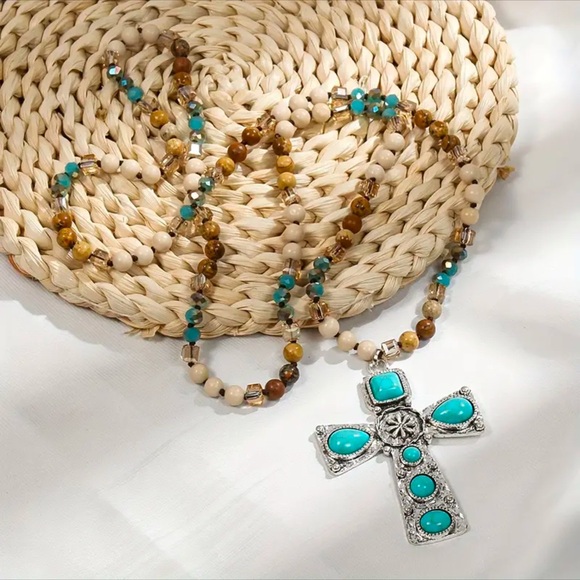 Beautiful Boho Beaded Turquoise & Silver Cross Necklace! - Picture 5 of 7
